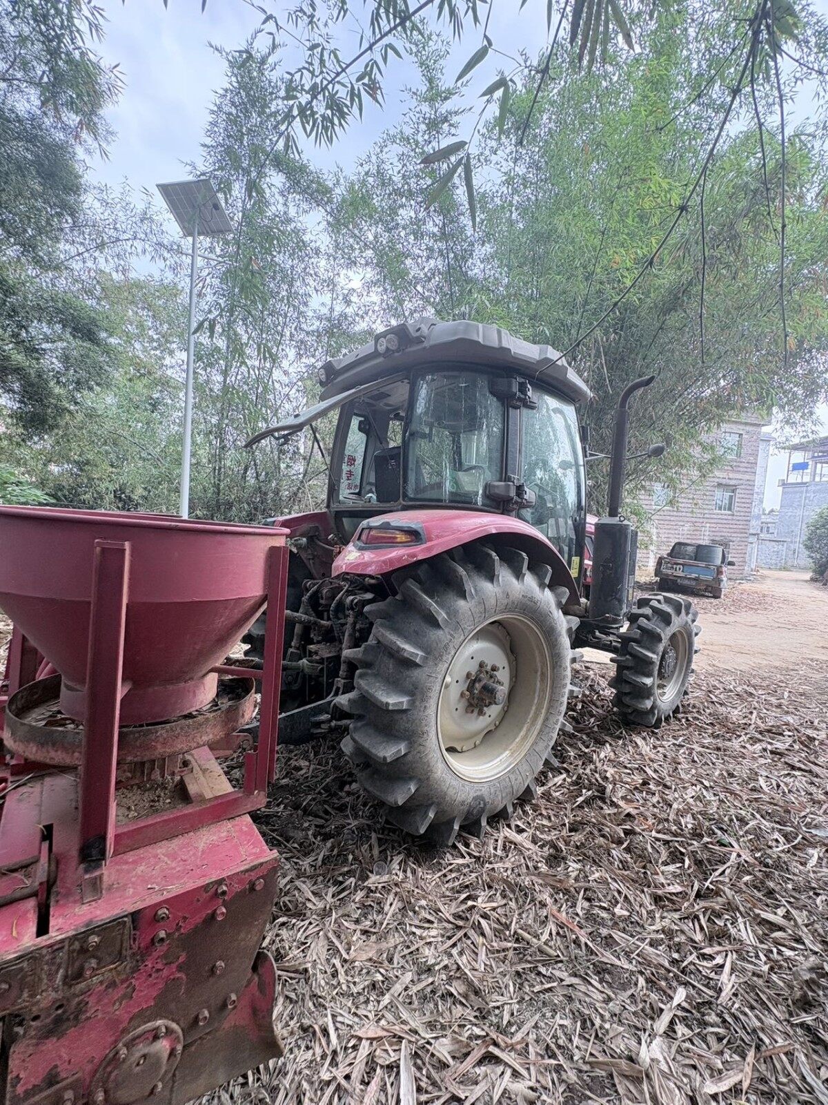 华夏TD1404-1拖拉机