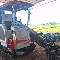 东泰4HD-2A花生联合收获机