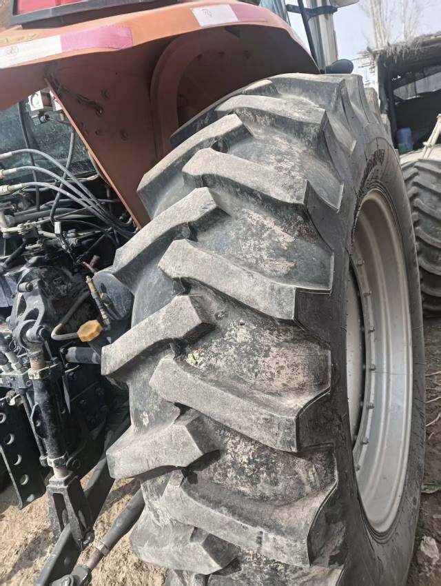 英轩重工1804拖拉机