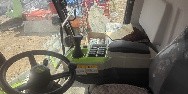 谷王TG120谷物联合收割机